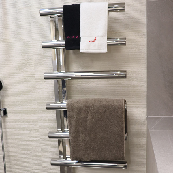 Bathroom towel rail